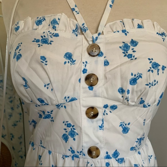 🌸 Floral Summer/Spring Ruffled Dress - Picture 3 of 5